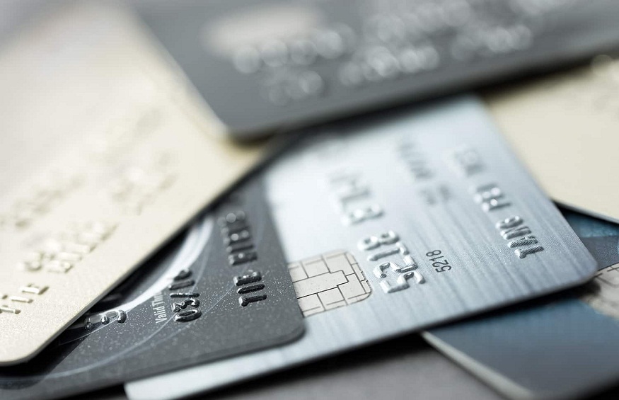 Mastering Your Finances: Tips to Pay Off Credit Card Debt and Manage Your Money Wisely